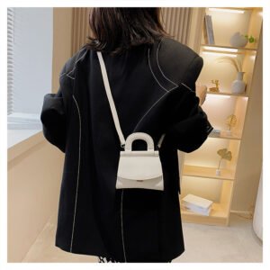 Women's Patent Leather Glossy Shoulder Messenger Bag