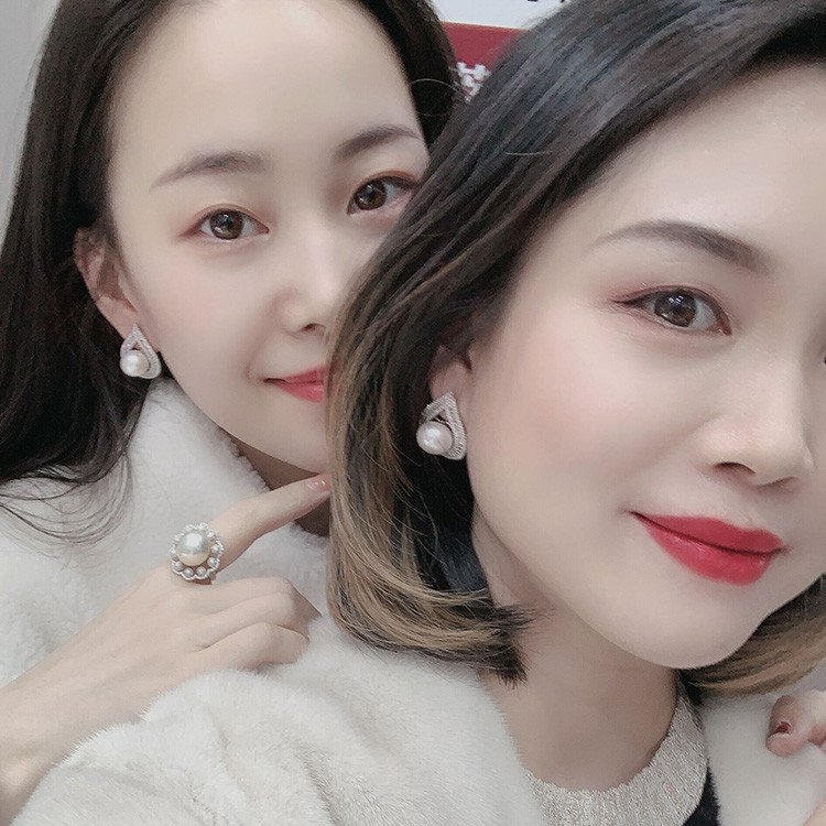 Large Grain Freshwater Pearl Stud Earrings – Bild 4