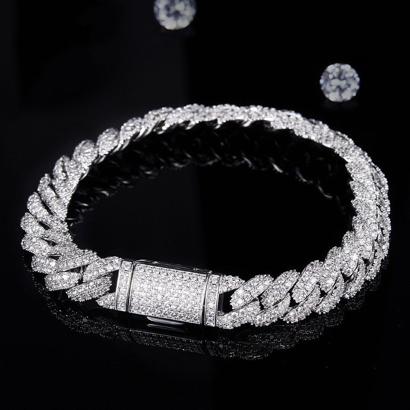 Silver Cuban Bracelet Or Necklace With Moissanite Diamonds – Bild 2