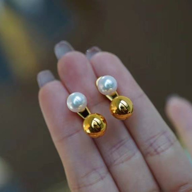 Pearl And Small Gold Ball Combined With Gold Earrings – Bild 6