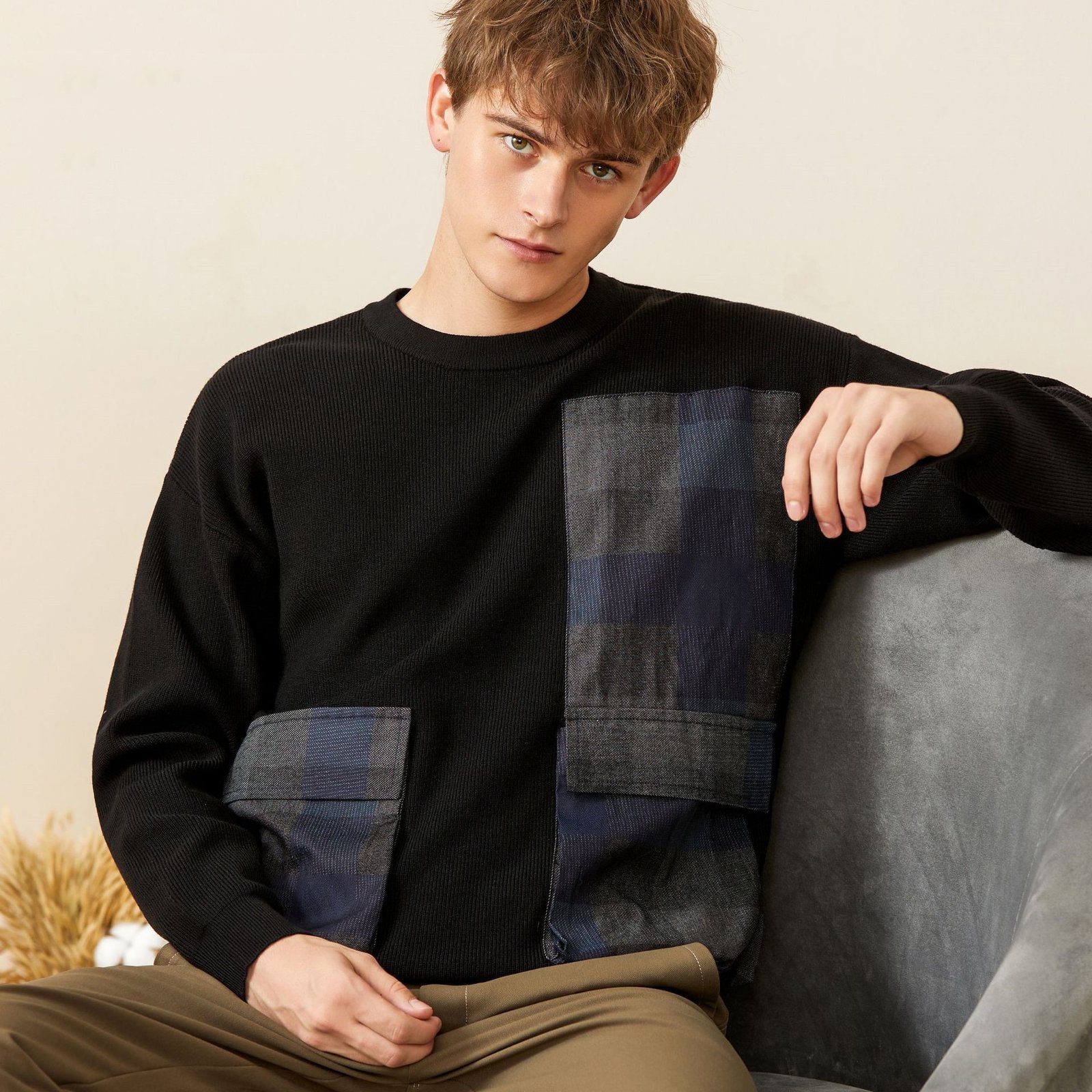 Youth Symmetrical Plaid Big Pocket Decorated Sweater Men – Bild 5