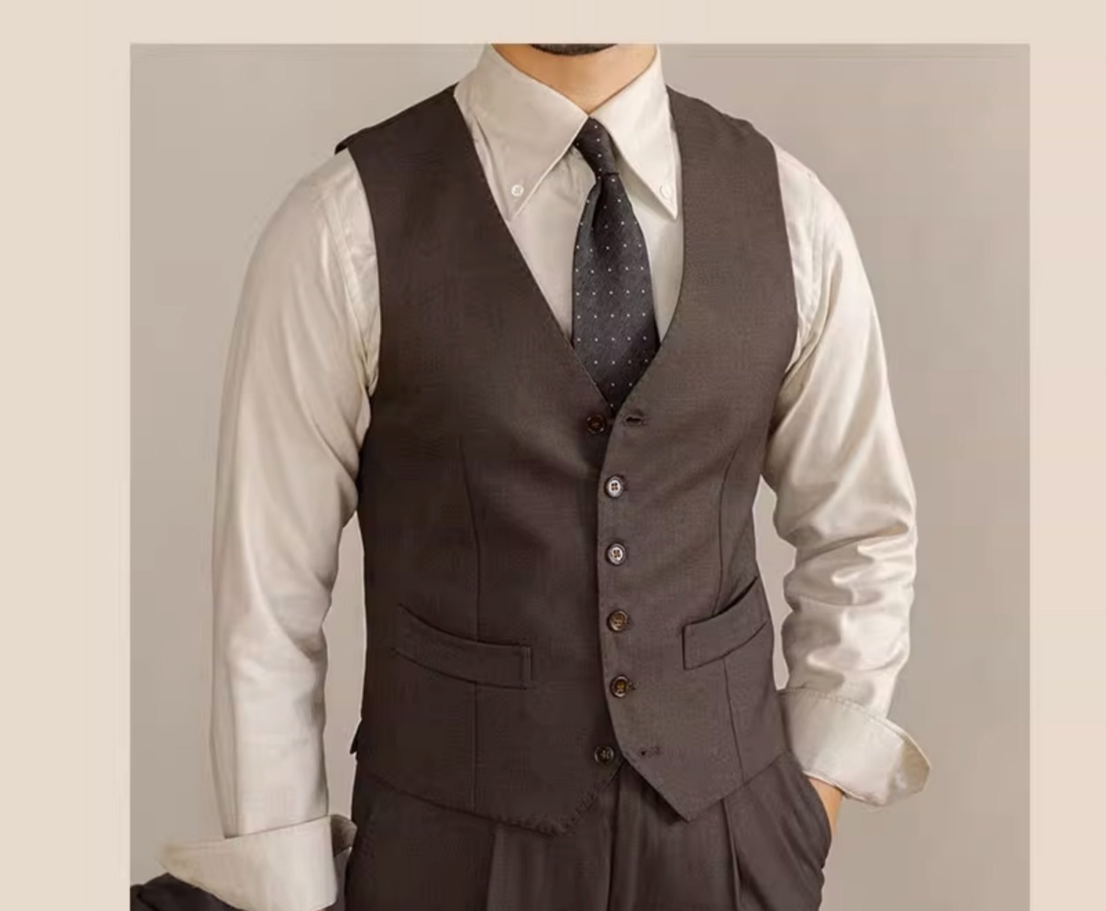 Retro Italian V-neck suit vest – Bild 4