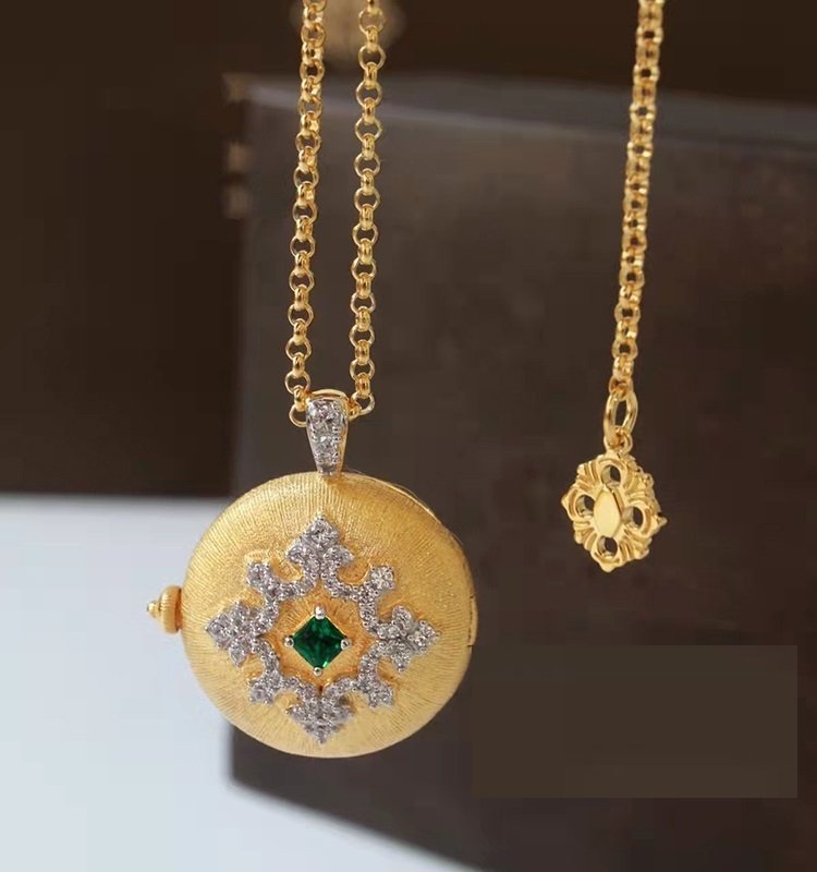 European American And Italian Craftsmanship Necklace Retro Palace Series – Bild 8