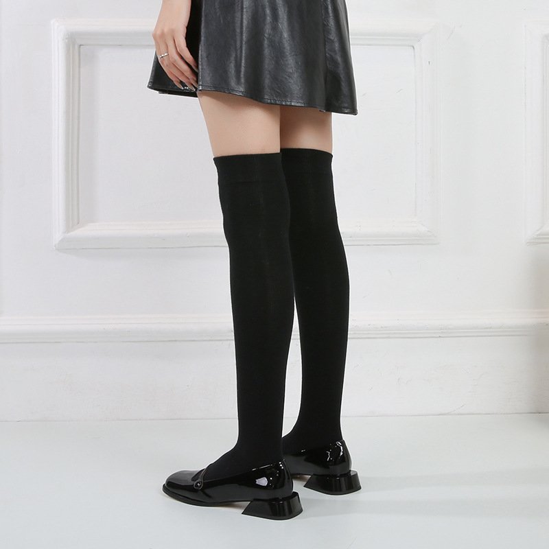 A Rose Single Shoe Square Toe Low-heel Bridal Shoes – Bild 2