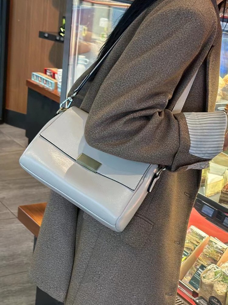 Women's First Layer Cowhide Retro Shoulder Bag – Bild 6