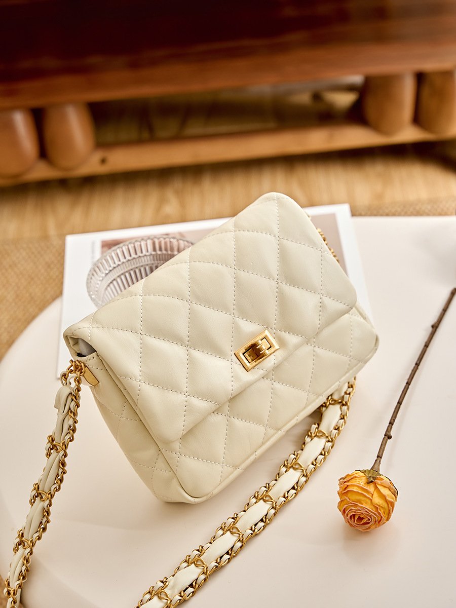 New Black Gold Castle Messenger Bag – Bild 9