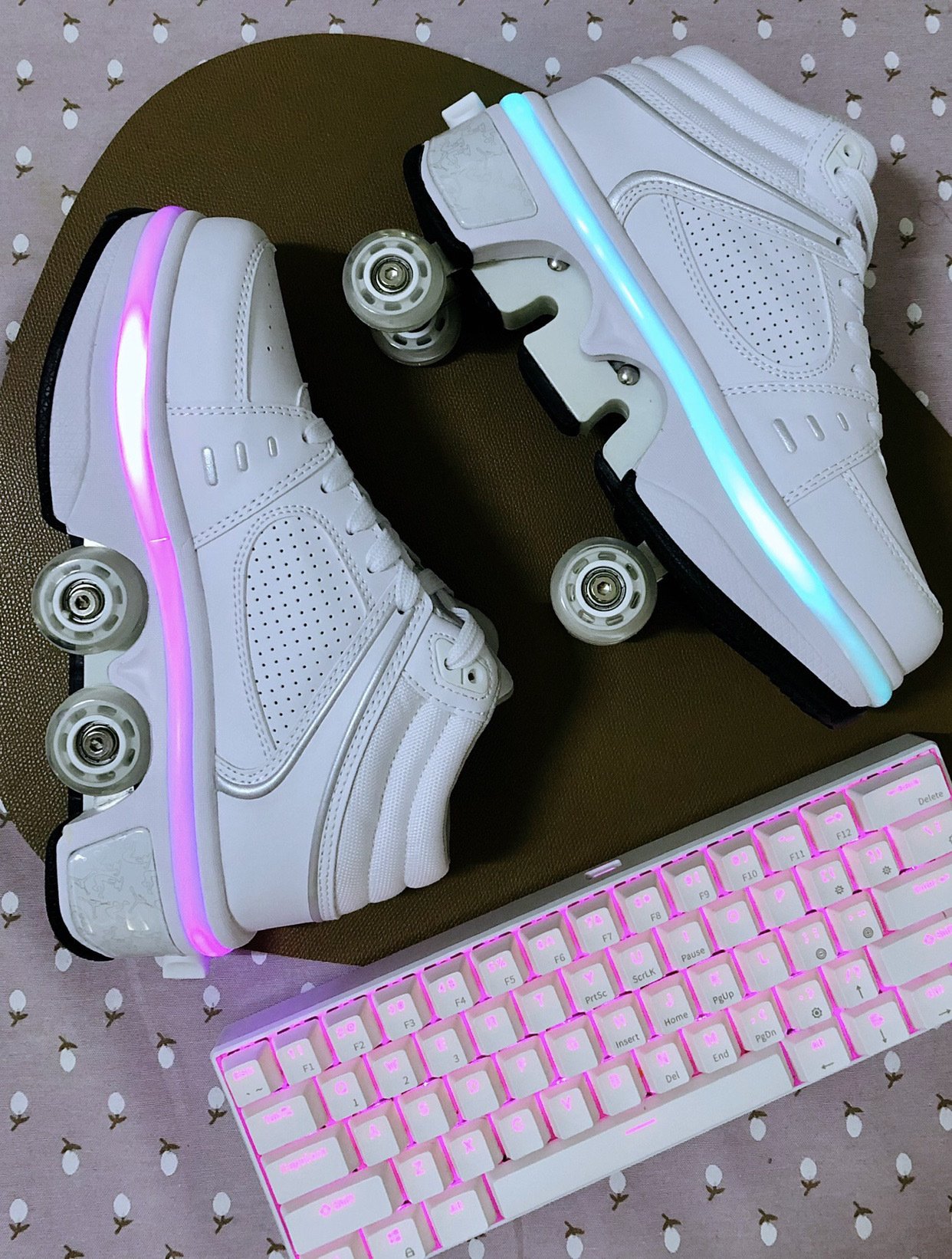 Deformation Shoes Double Row Rune Roller Skates – Bild 2