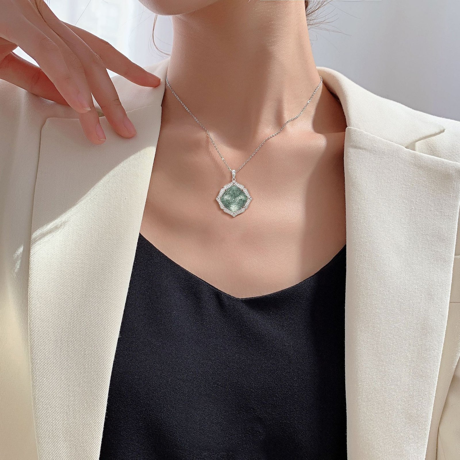 Luxury Sweater Chain Femininity S925 Silver Set Large Natural Green Crystal Pendant High-grade Jewelry – Bild 6