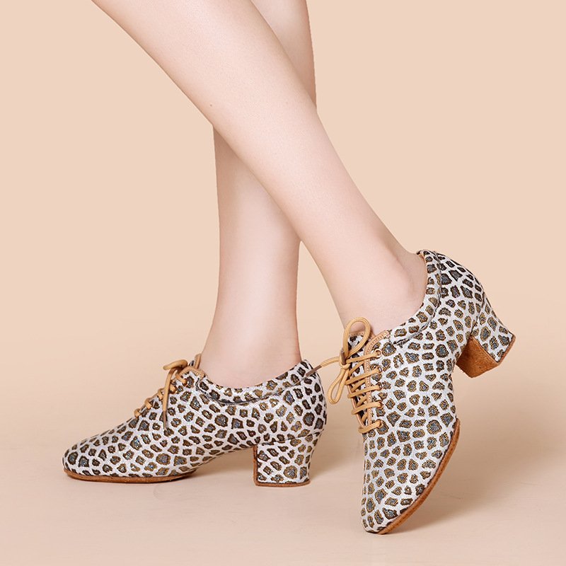 Latin Dance Mid-high Heel Dance Shoe – Bild 4