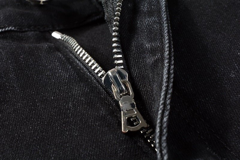 Black Cashew Flower Printed Patch Torn Jeans For Men – Bild 8